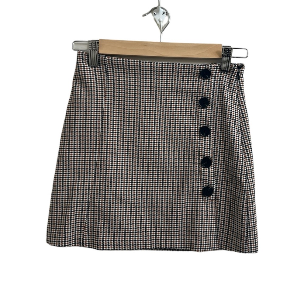 Forever 21 Houndstooth button skirt